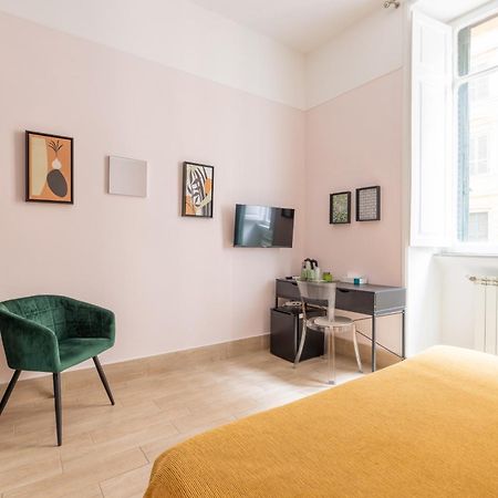 Domus Castroni Scipioni Bed & Breakfast Rome Exterior photo