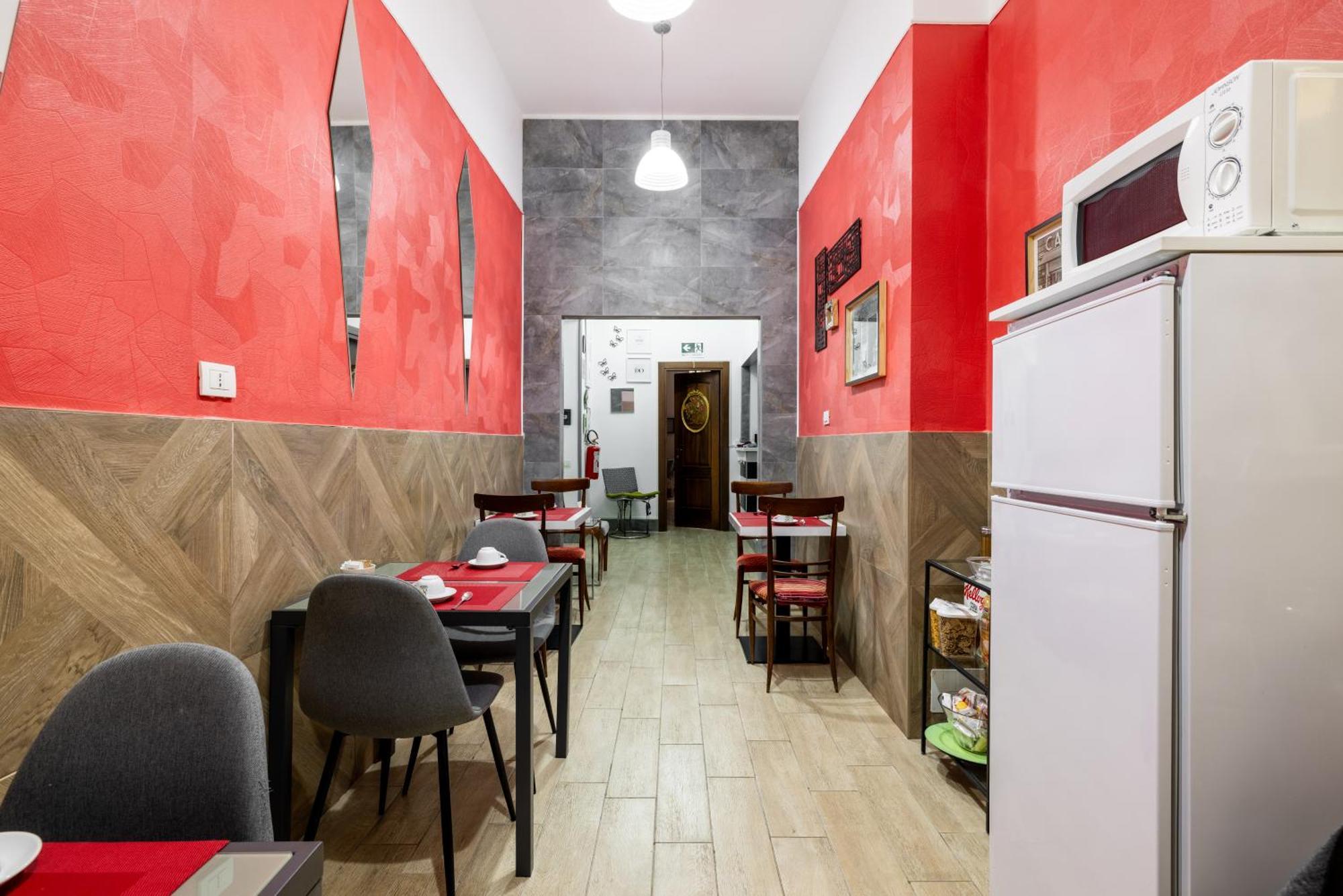 Domus Castroni Scipioni Bed & Breakfast Rome Exterior photo